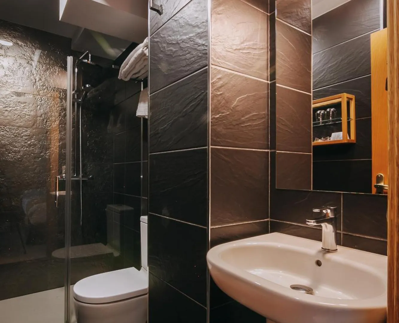 Hotel Zaragoza Plaza San Sebastián Spagna