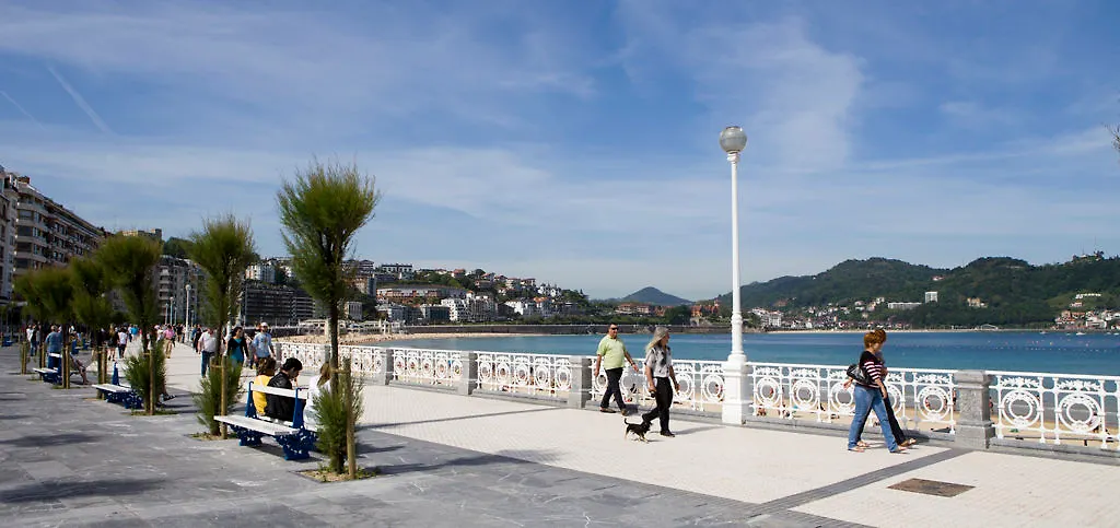 Hotel Zaragoza Plaza San Sebastian