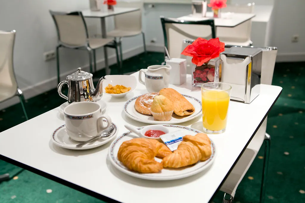 Hotel Zaragoza Plaza San Sebastian Spain