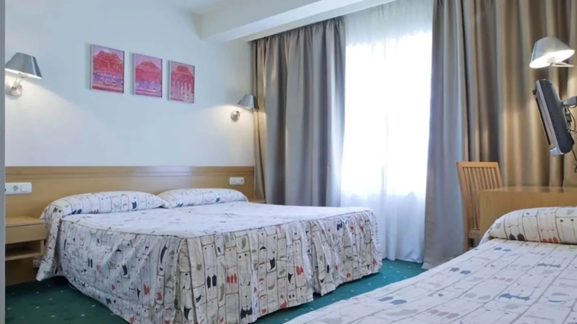 Hotel Zaragoza Plaza San Sebastian Spain